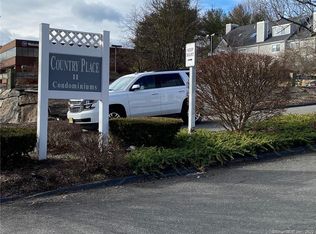 134 Country Pl, Shelton, CT 06484