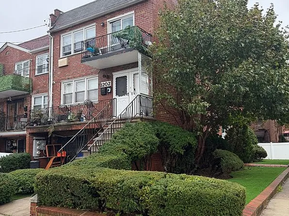 1202 Bergen Ave, Brooklyn, NY 11234