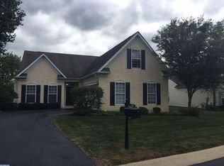 1136 Michele Ave, Schwenksville, PA 19473