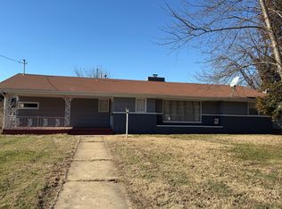2145 S Kings Ave, Springfield, MO 65807