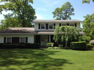 643 Bear Lake Rd, Muskegon, MI 49445