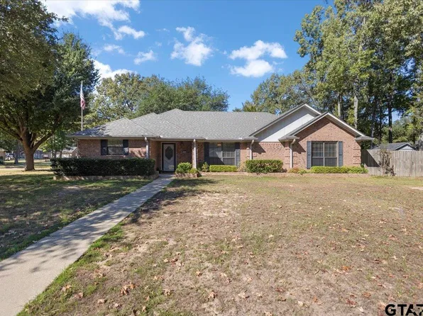 312 Chickasaw Trl, Gilmer, TX 75644