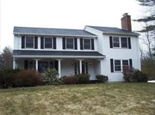 385 Raleigh Tavern Ln, North Andover, MA 01845