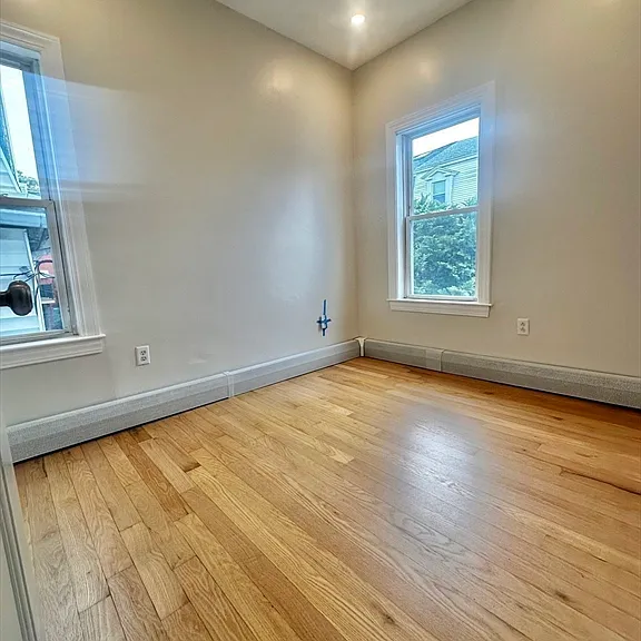 12 Story St #2 — Photo 12
