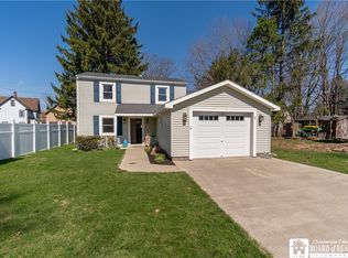 5 Sunnyside Ave, Bemus Point, NY