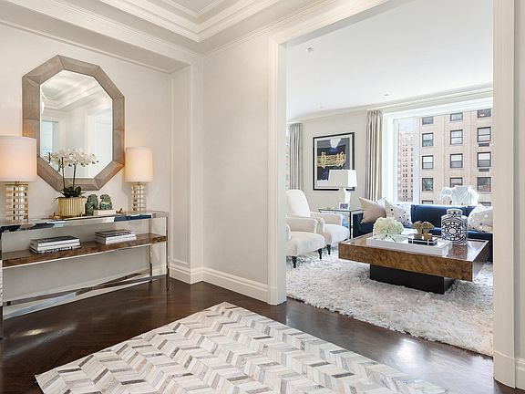 3rd image of 1045 Park Ave APT 7A