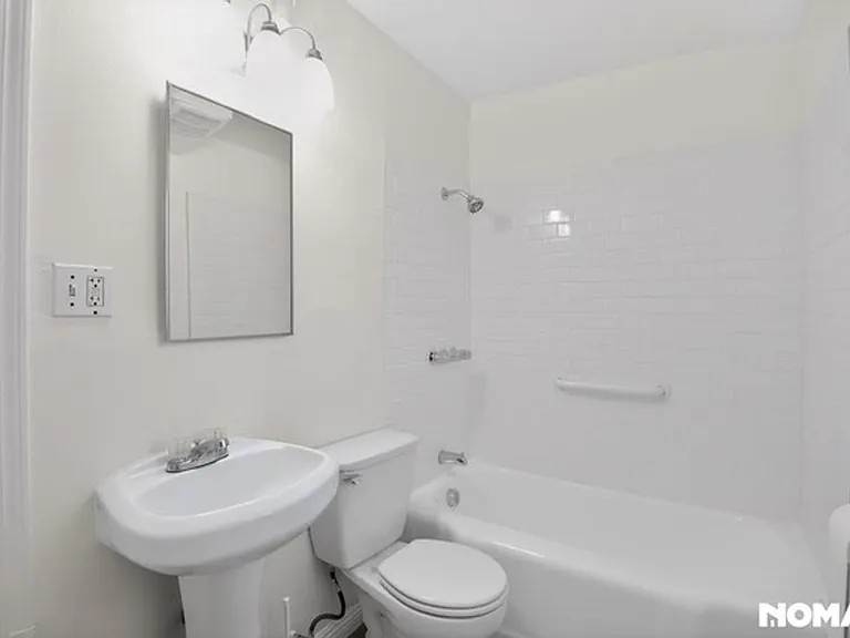 2515 E Madison St #2517 — Photo 14