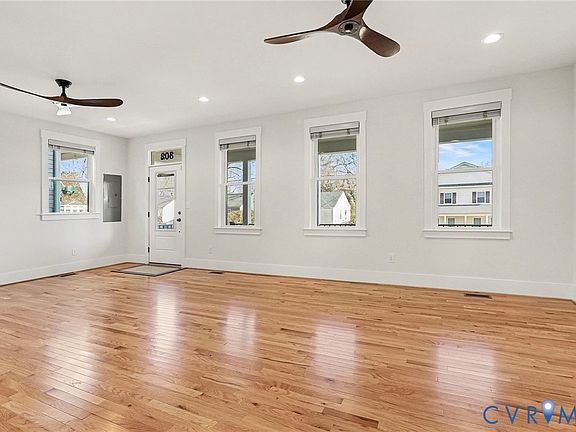 3rd image of 302 W 25th St