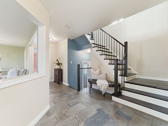 3rd image of 5 Iberville Rd