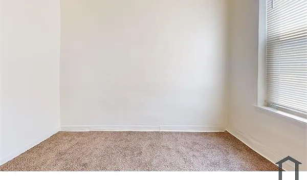 5427 Delancey St — Photo 14