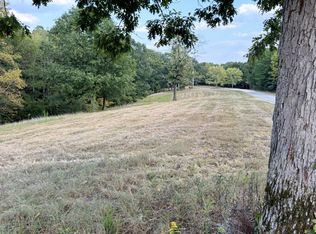 184 Garcia Rd, Linden, TN 37096