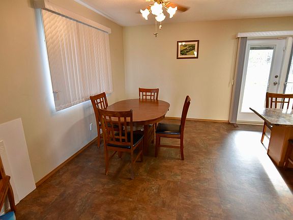 4th image of 58306 Range Road 111