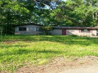 1003 Deryll St, Jackson, MS 39212