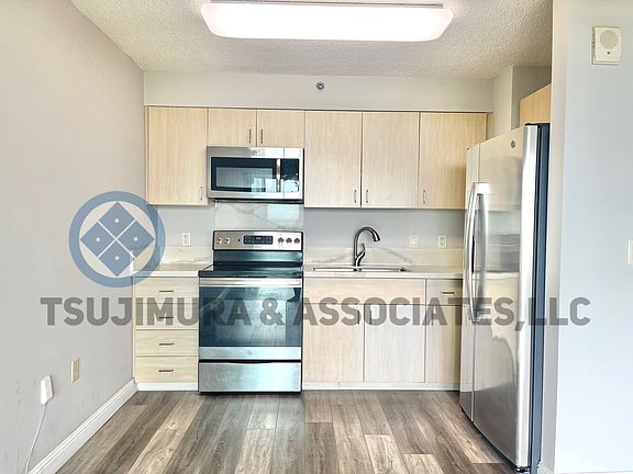 2nd image of 94-979 Kauolu Pl APT 1207
