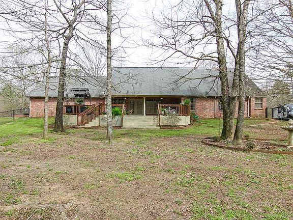 2nd image of 181 Saddle Ln