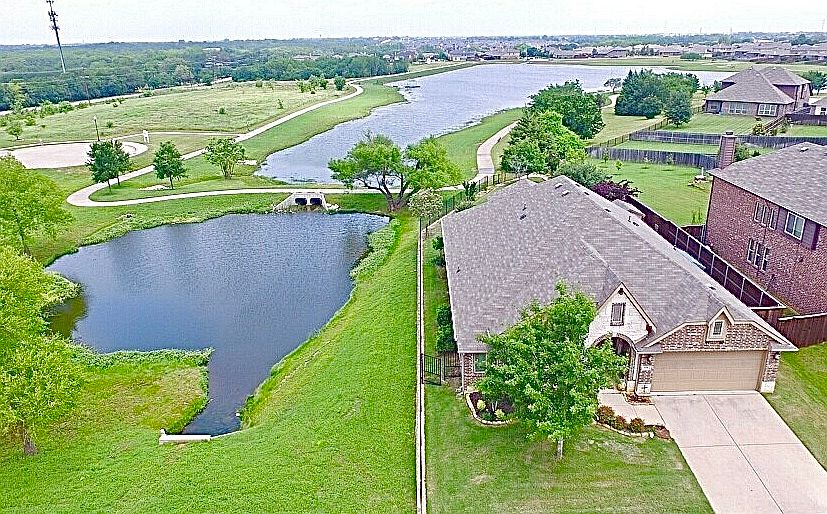 1st image of 516 Amber Ln