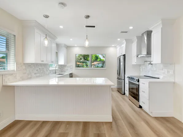 154 Mockingbird Lane, Delray Beach, FL 33445