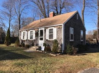 372 First Parish Rd, Scituate, MA 02066