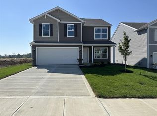 914 Sherwood Loop, Bellefontaine, OH 43311
