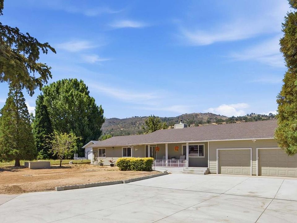 1st image of 23461 Lakeview Dr