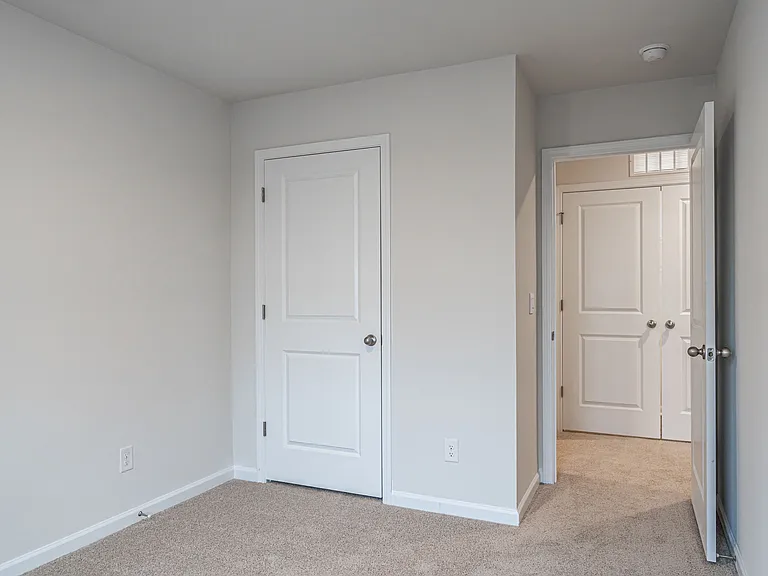 207 Maddox Dr — Photo 24