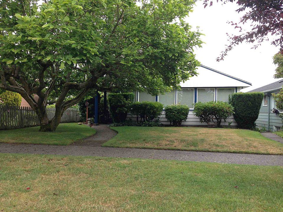 2nd image of 6528 36th Ave NE
