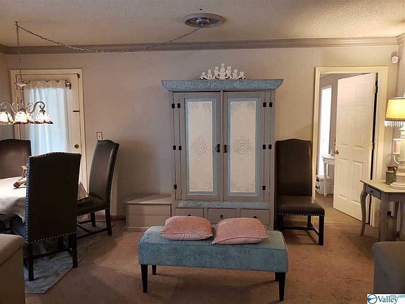 5th image of 5008 Seven Pine Cir