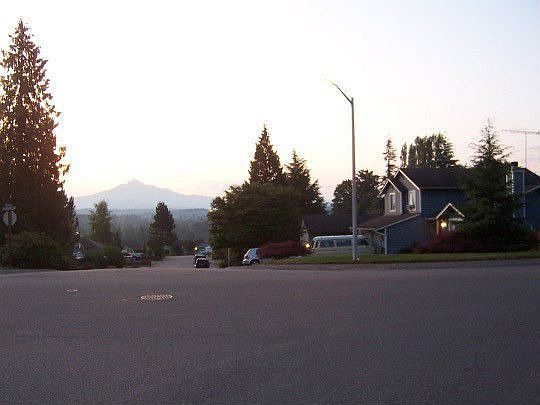 Mt. Pilchuck on left, house on right.