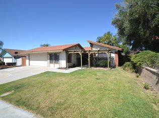 11579 Ridgecrest Ln, Moreno Valley, CA 92557