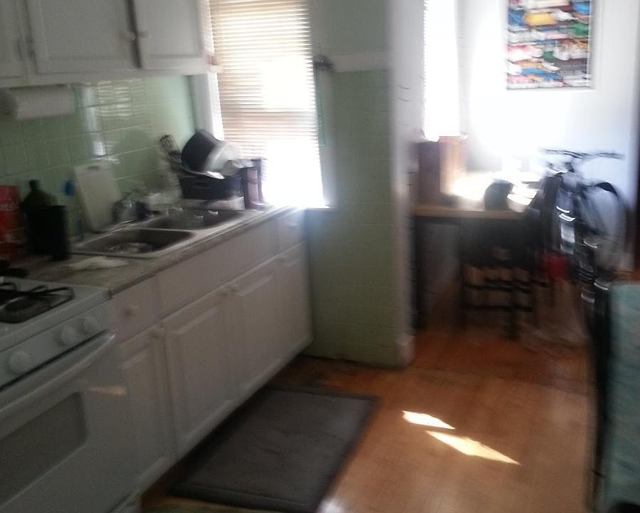 1st image of 2820 W Diversey Ave #2