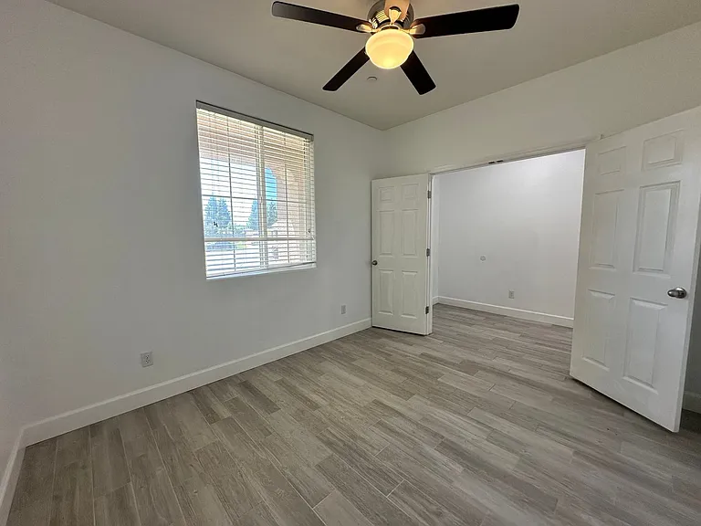 3726 N Shady Ct — Photo 8