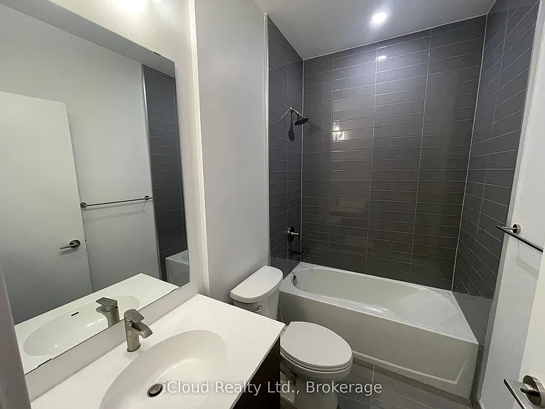 5 Wellington St S #202 — Photo 6