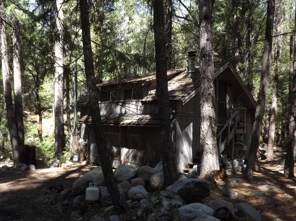 17011 Maybert Rd, Nevada City, CA 95959