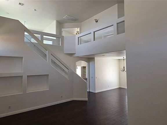 5th image of 10509 Horseshoe Falls Ct