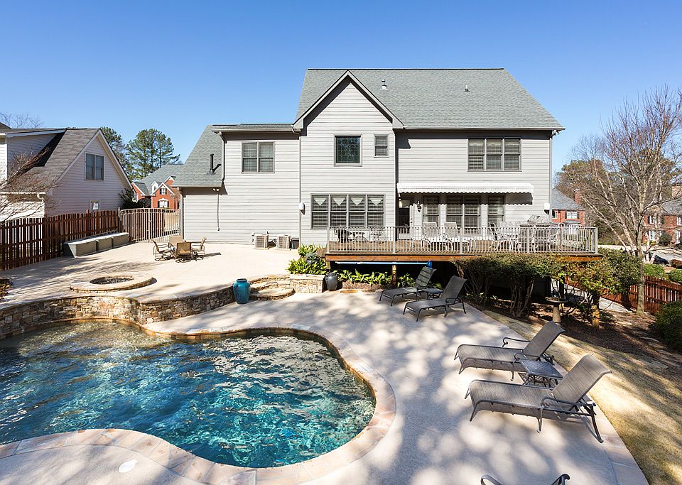 Heated saltwater pool
