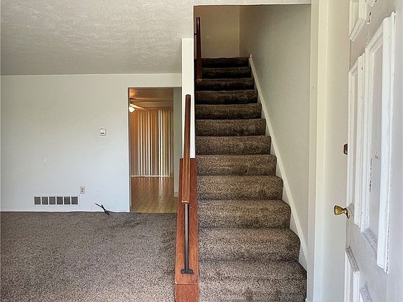4th image of 1003 Countryside Dr
