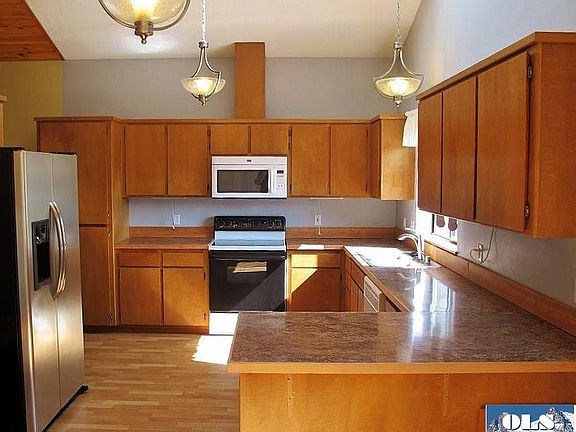 5th image of 71 Cedar Glen Ln
