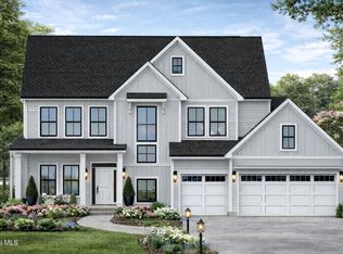 13 Pinecrest Drive, Niskayuna, NY 12309