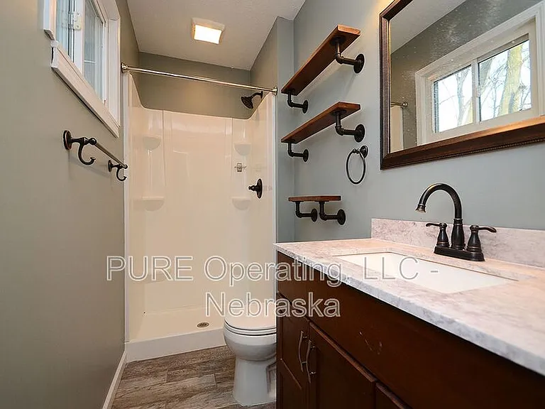 13951 Jefferson Cir — Photo 18