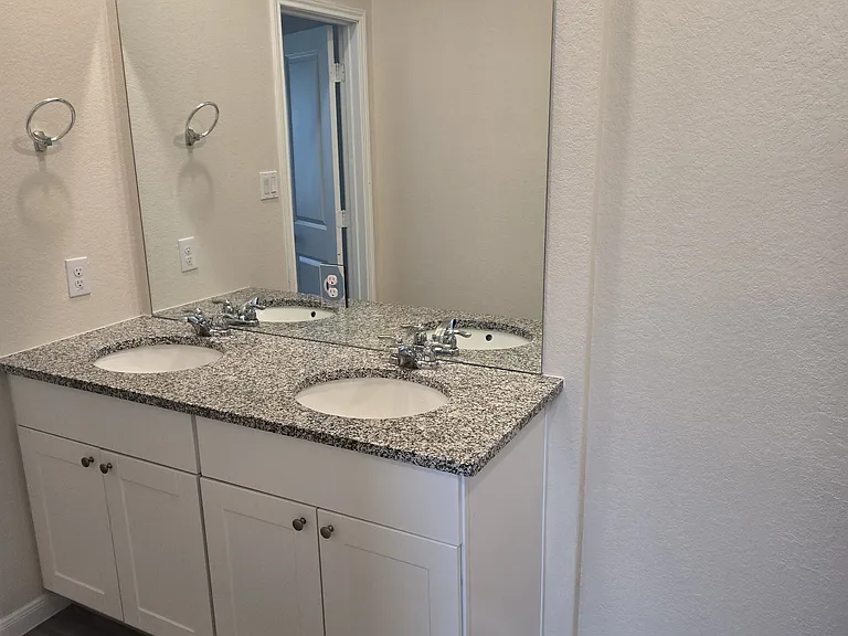 5936 Geronimo Way — Photo 11