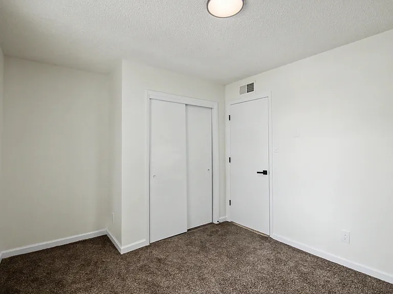 6325 Christy Ave NE — Photo 18