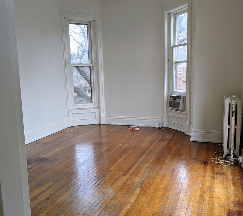 1st image of 1382 S 1st St #9403370
