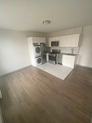 2nd image of 565 W 144th St APT 4H