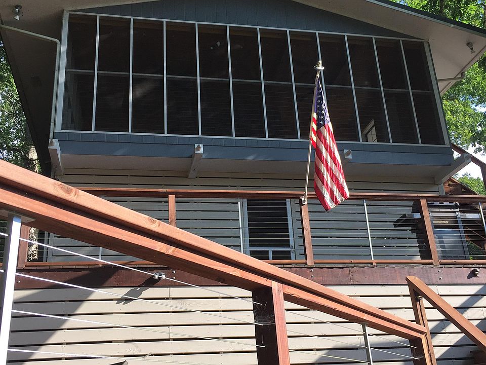 1st image of 1061 Pioneer Cir