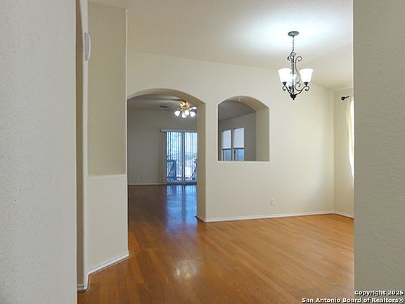 4th image of 13207 Camino Carlos