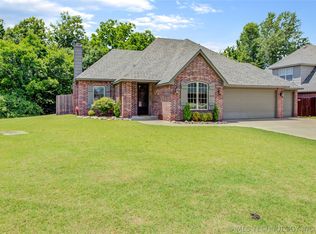 4032 S Yellowood Ave, Broken Arrow, OK 74011