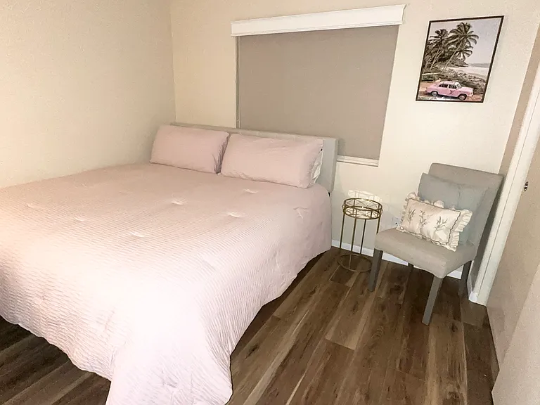 Irwin Cir — Photo 24