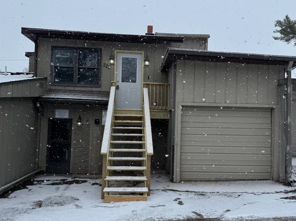 6600 S Frontage Rd #222, Springfield, IL 62703