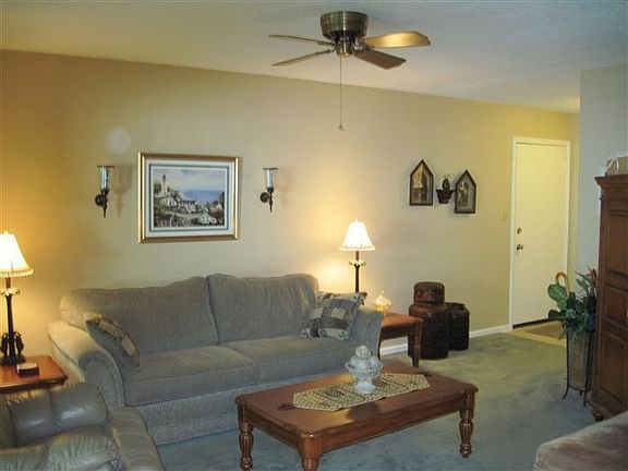 5th image of 10301 N Kings Hwy #22