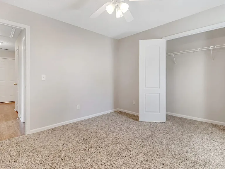 127 Williams Ave — Photo 7